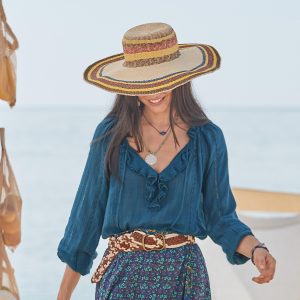 Artists Top - Petites